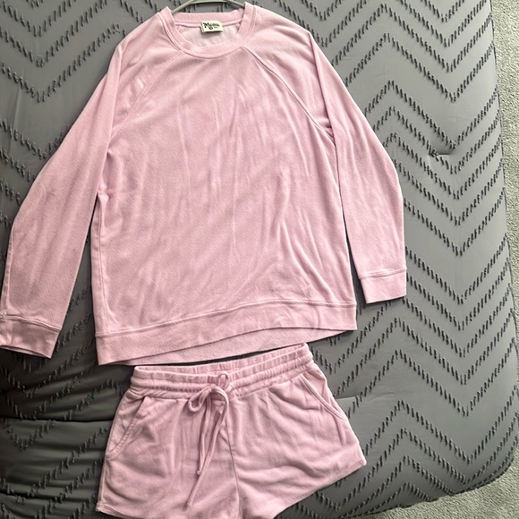 Show Me Your Mumu Set. Terry cloth. Size small. Pink. Small stain - Picture 1 of 6